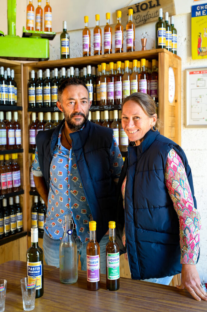 Emilie et Julien Martinat, distillateurs à Saint-Rémy-de-Provence